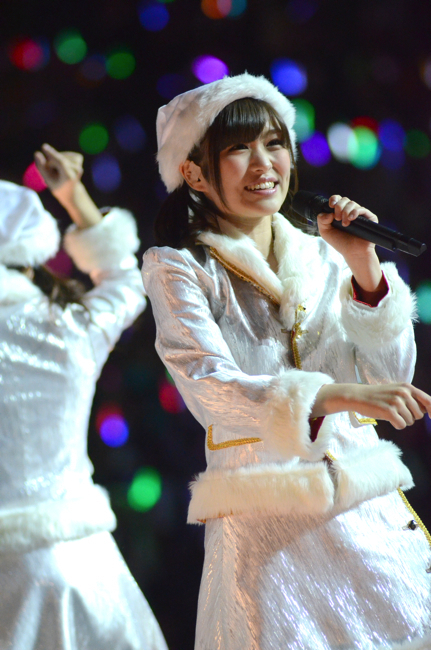 141213-14_xmaslive_karin.jpg